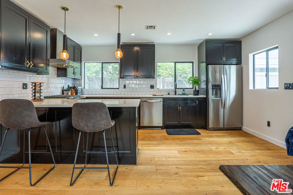 Photo of Listing #25624339