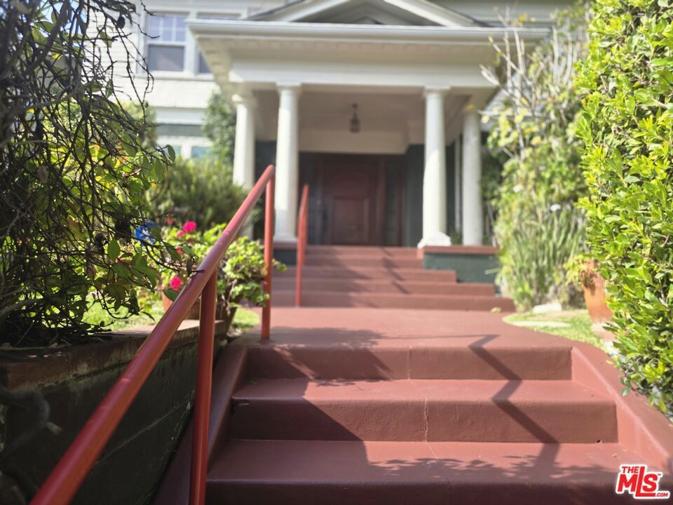 Photo of Listing #25624449