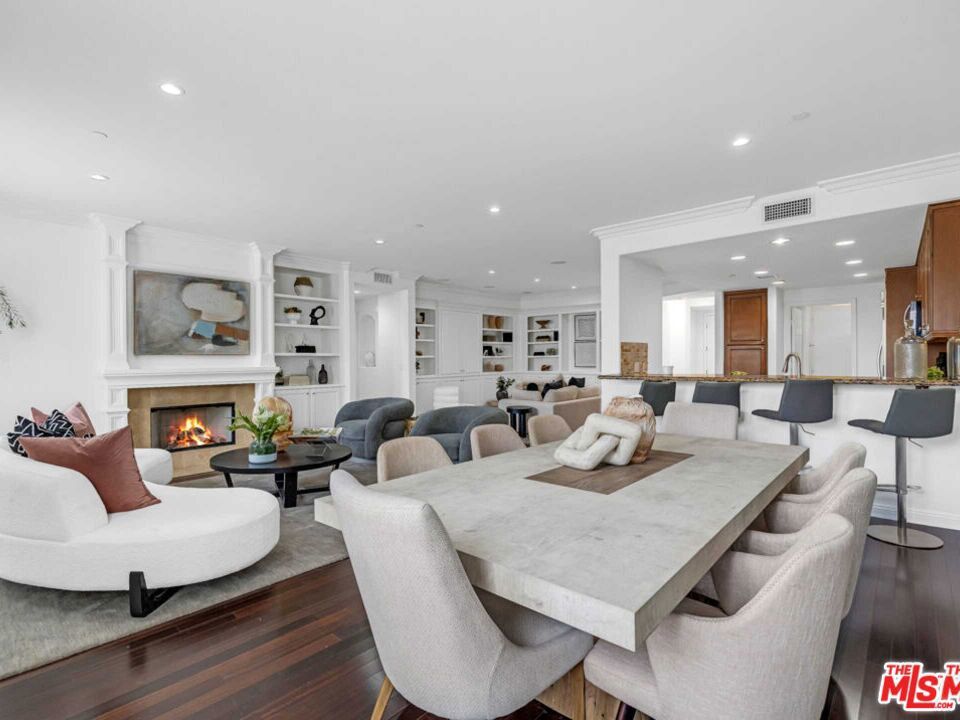 Photo of Listing #25624493