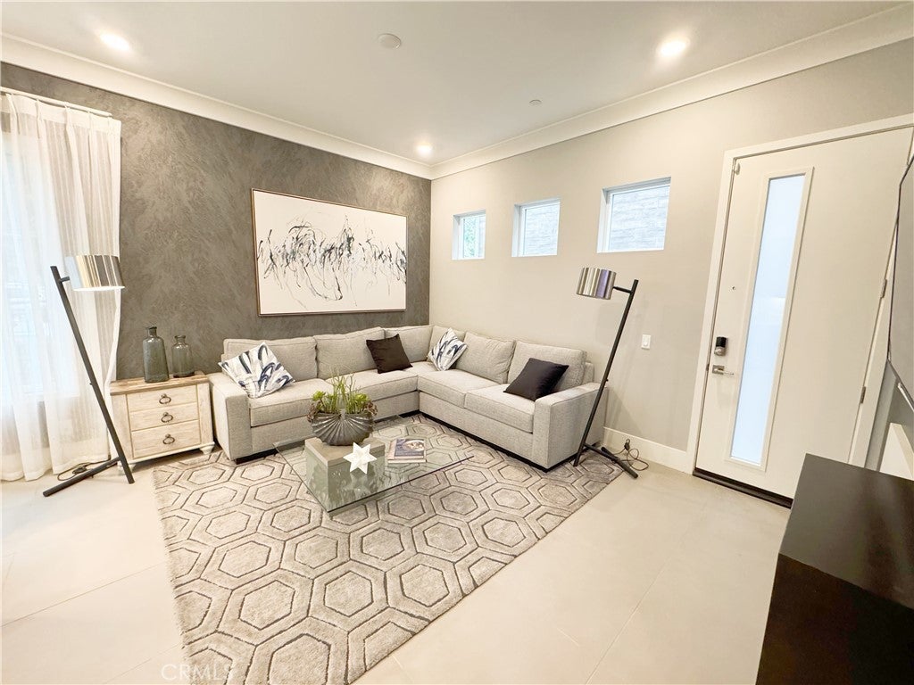 Photo of Listing #OC25269795