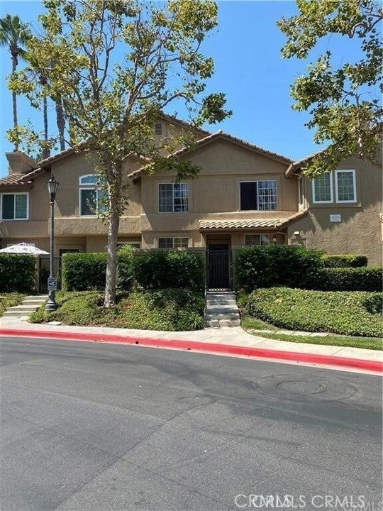 Photo of Listing #OC25269817