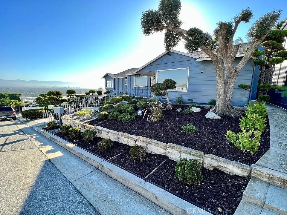 Photo of Listing #CV25269873