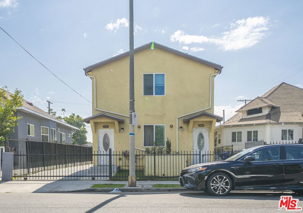 Photo of Listing #25625303