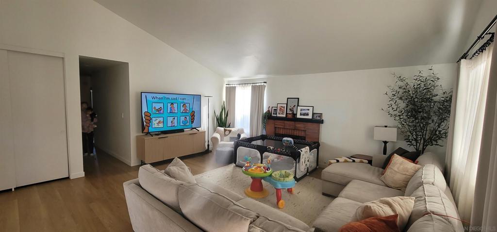 Photo of Listing #250045172SD