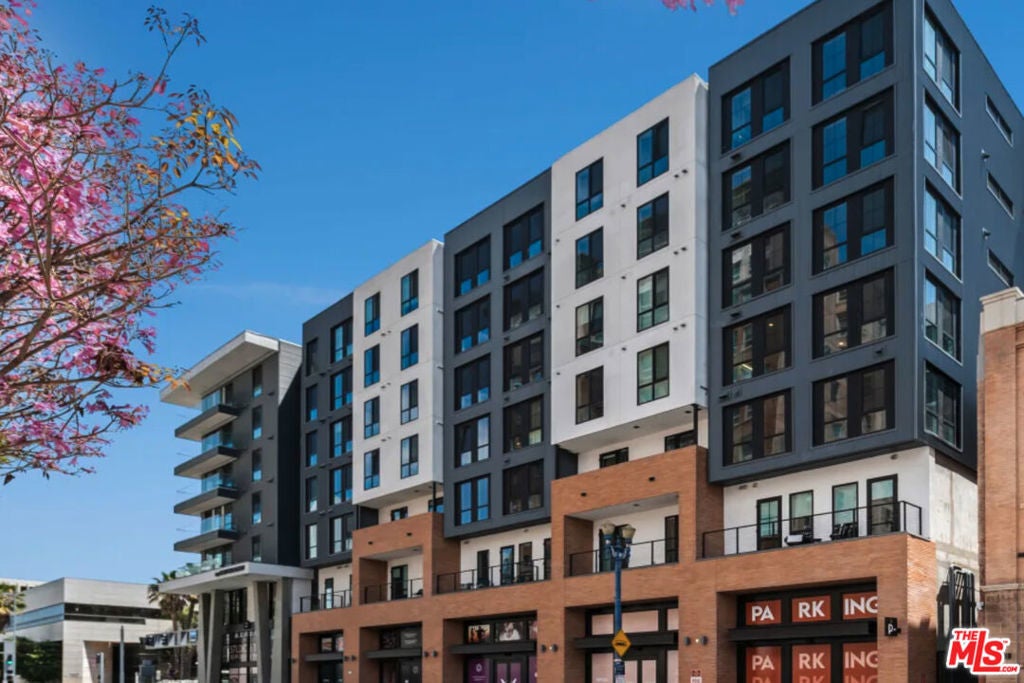 Photo of Listing #25625667