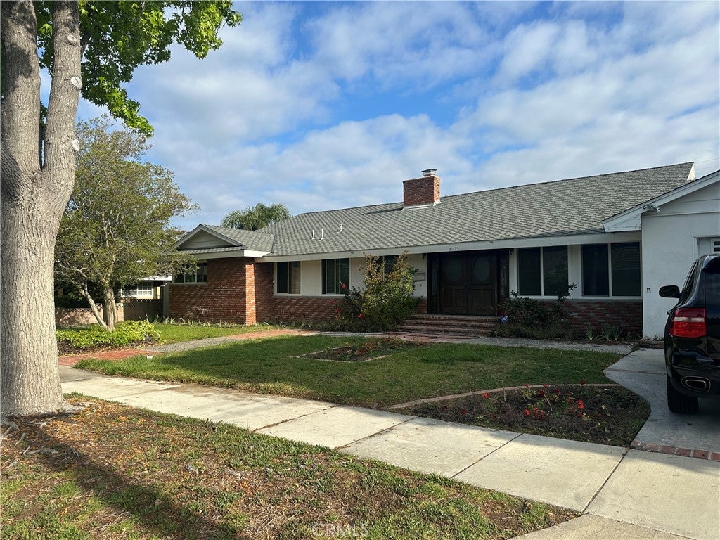 Photo of Listing #OC25270697