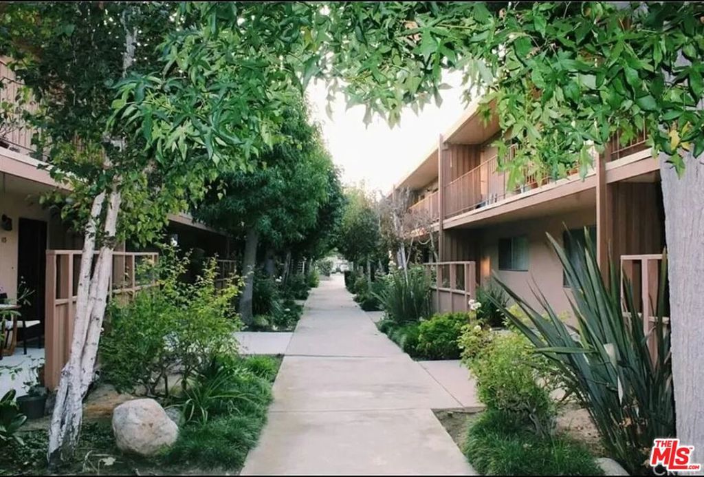 Photo of Listing #25625763