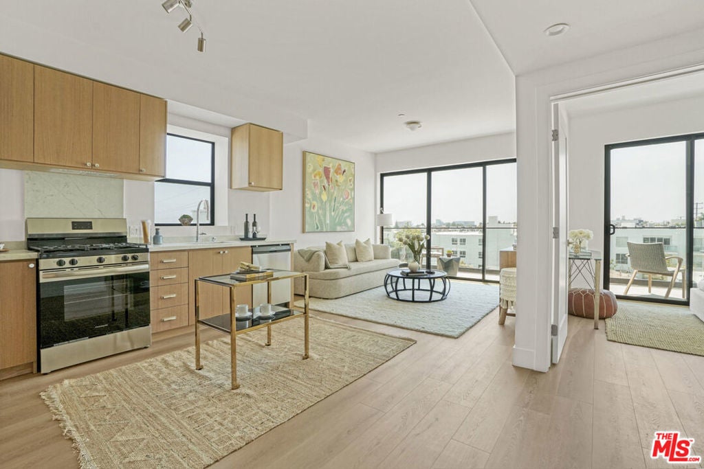 Photo of Listing #25624823