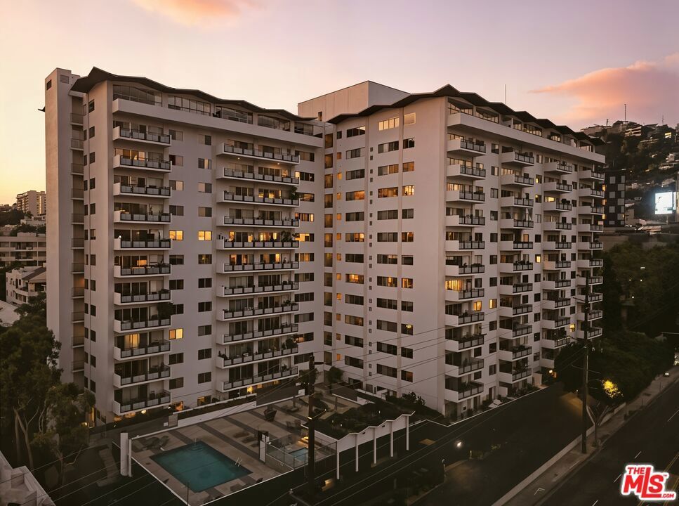 Photo of Listing #25625829