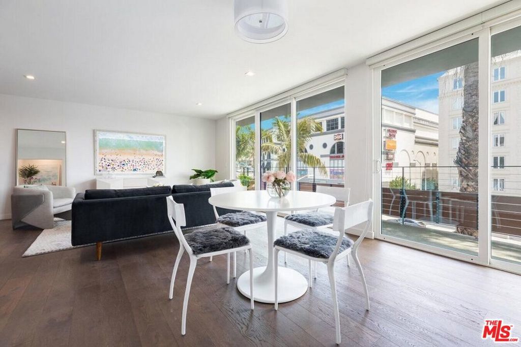 Photo of Listing #25625845