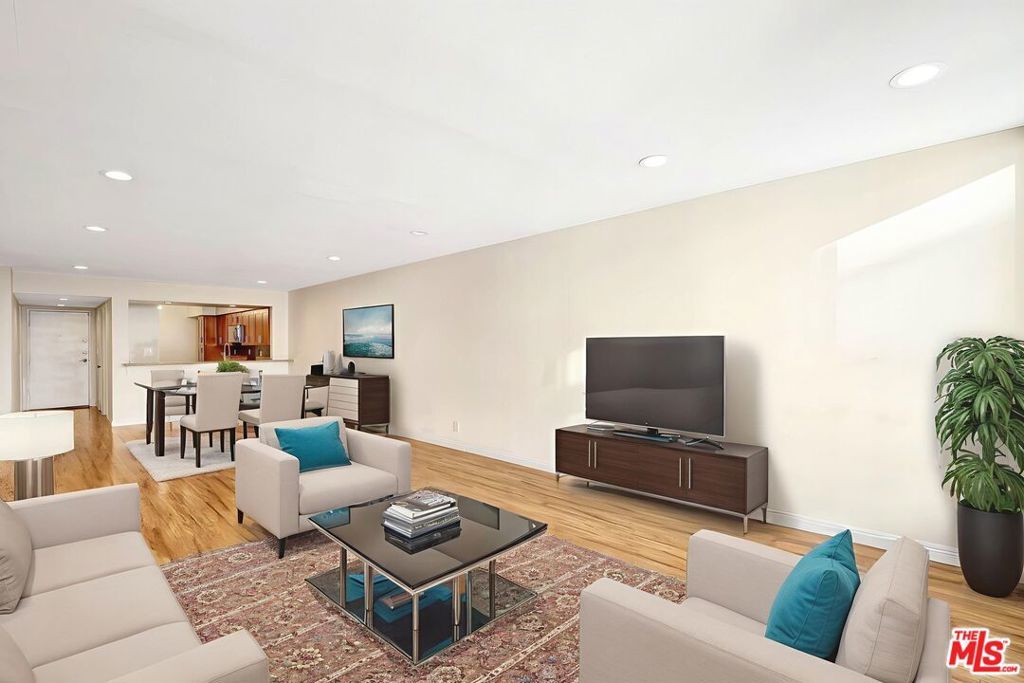 Photo of Listing #25620733