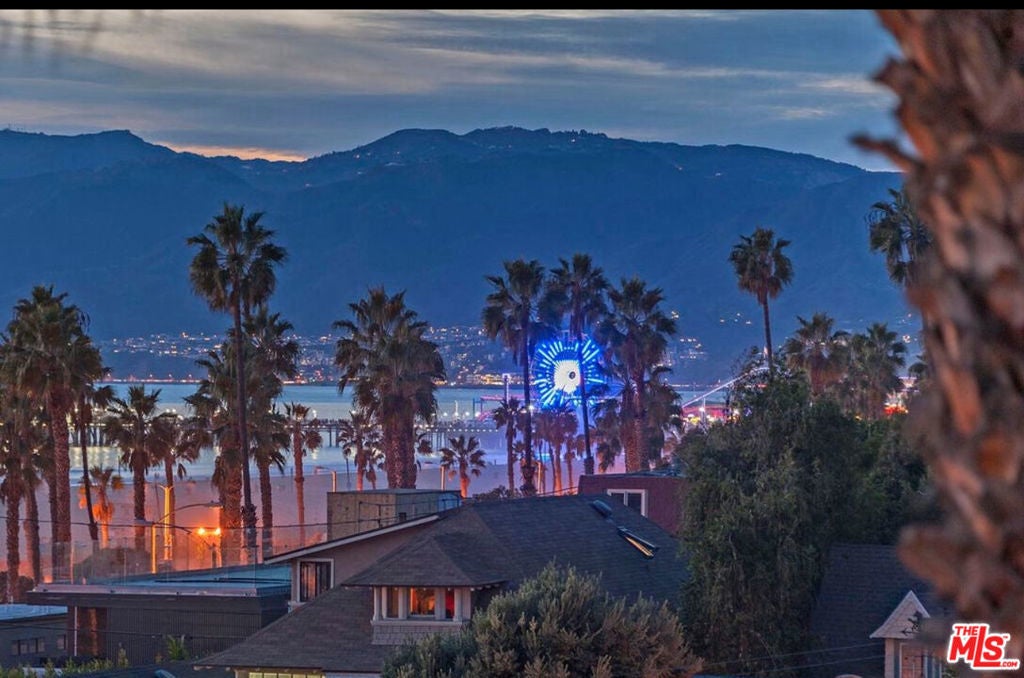 Photo of Listing #25620745