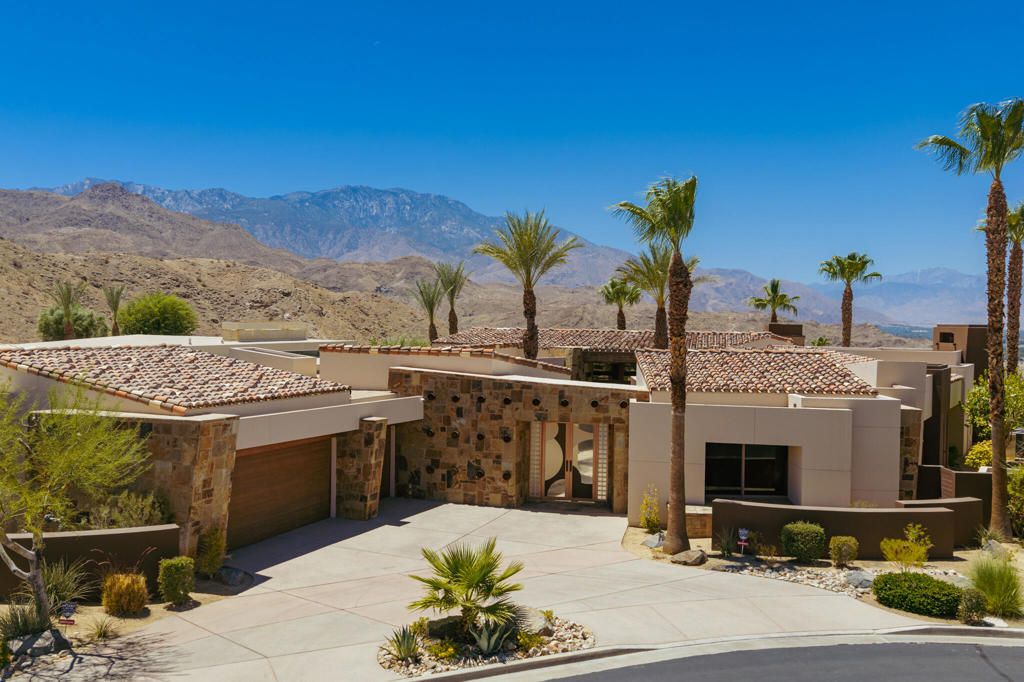 9 Rockcrest Drive, Rancho Mirage