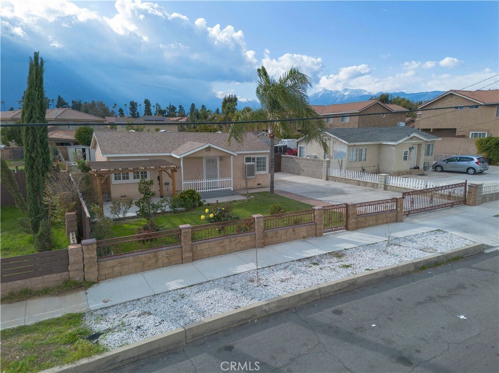 Photo of Listing #IG25272376