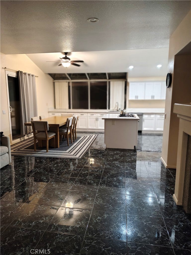 Photo of Listing #TR25273068