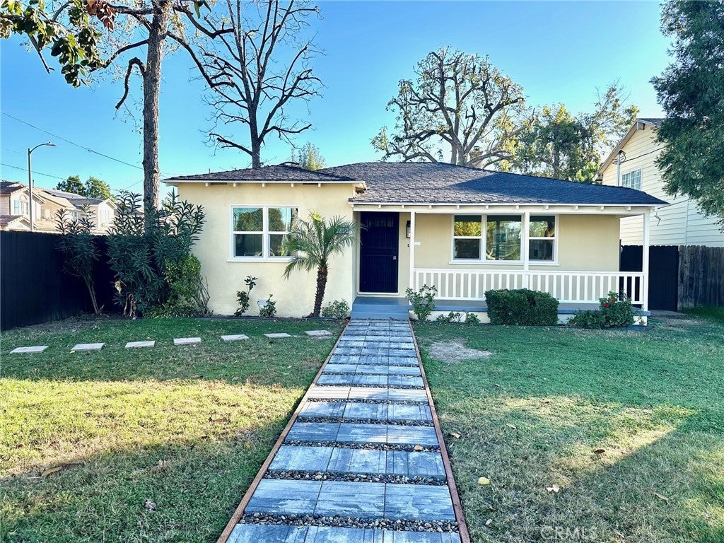 Photo of Listing #SR25272369