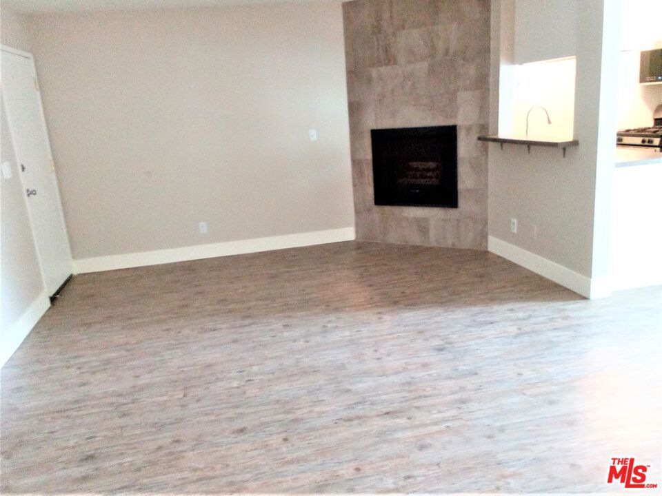 Photo of Listing #25627605