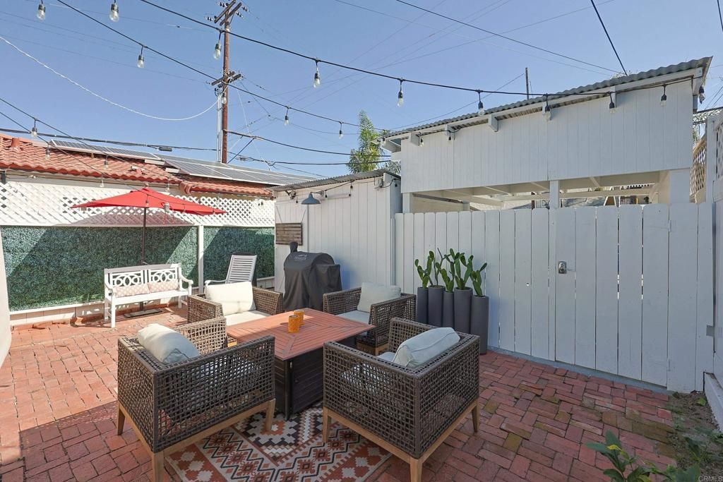 207 C Avenue, Coronado