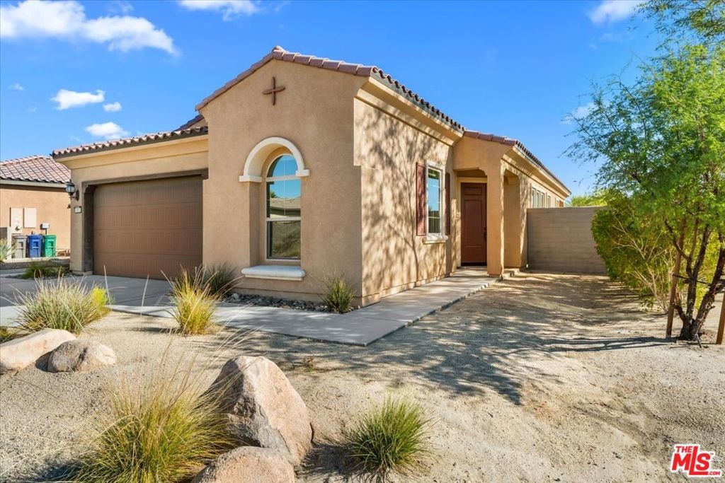 Photo of Listing #25628123