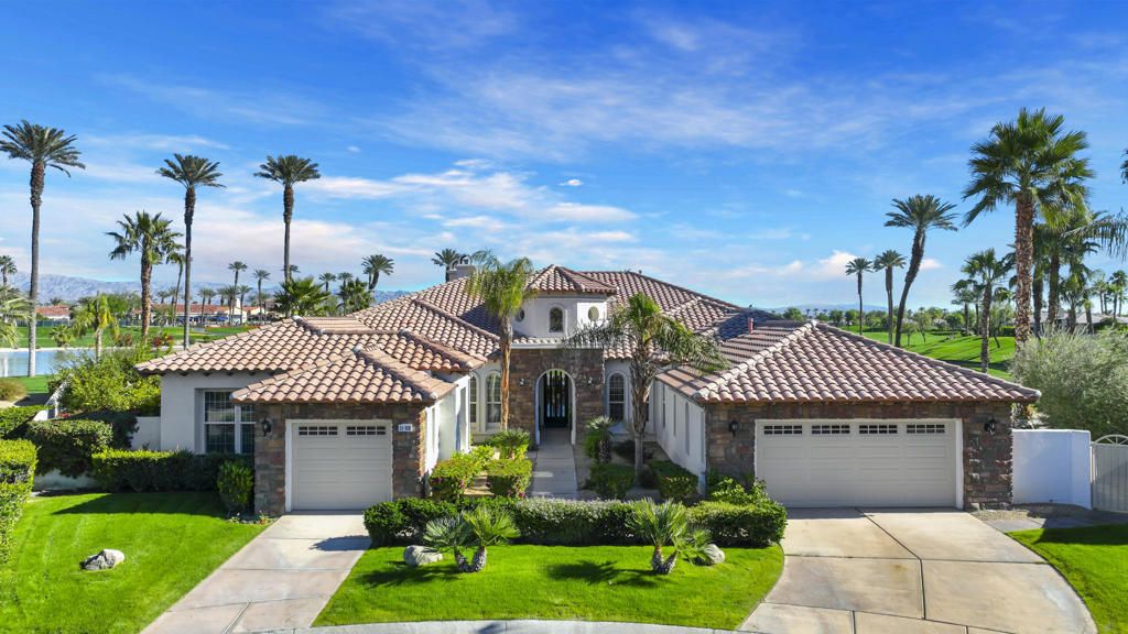 51016 Marbella Court, La Quinta