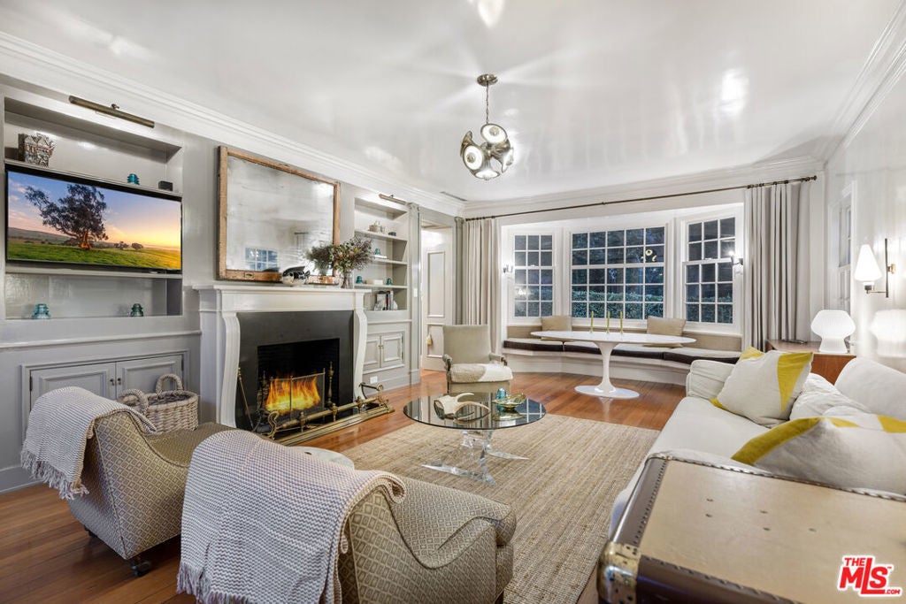 Photo of Listing #25627459