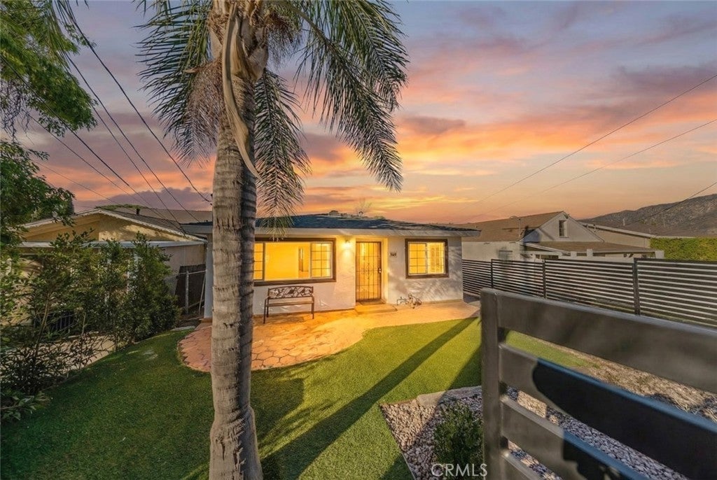 Photo of Listing #SR25275295