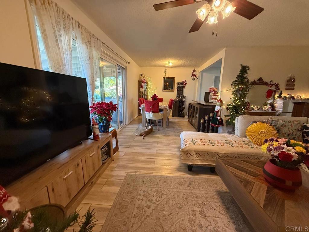 Photo of Listing #PTP2509143