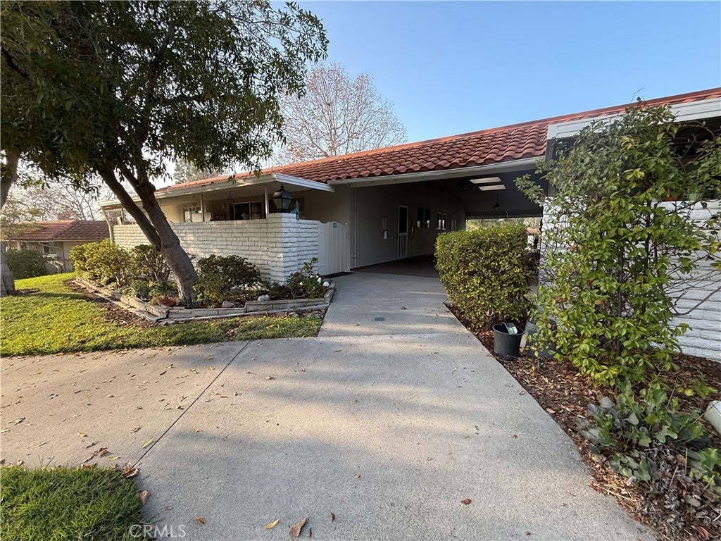 Photo of Listing #OC25276255