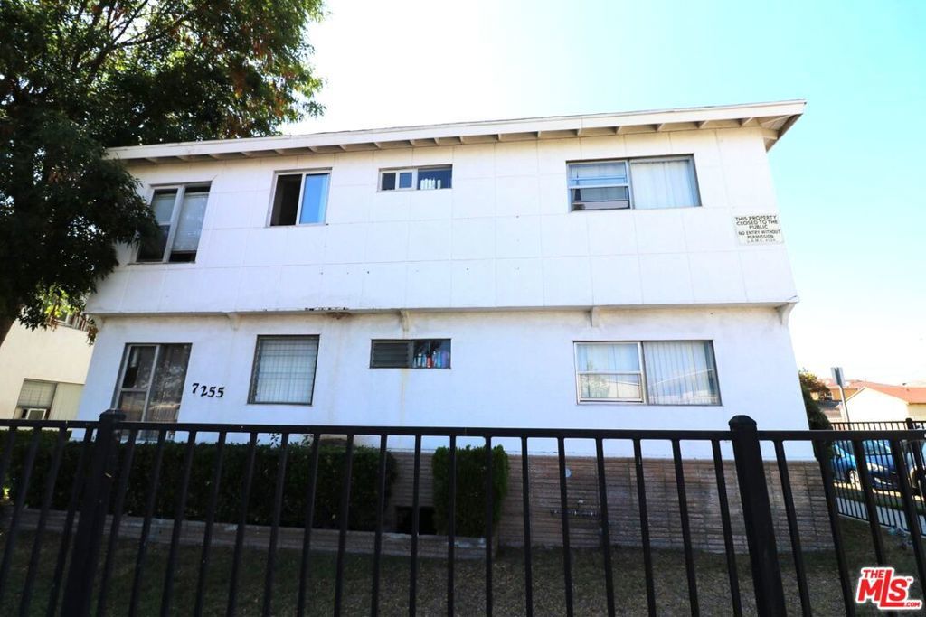 Photo of Listing #25628893