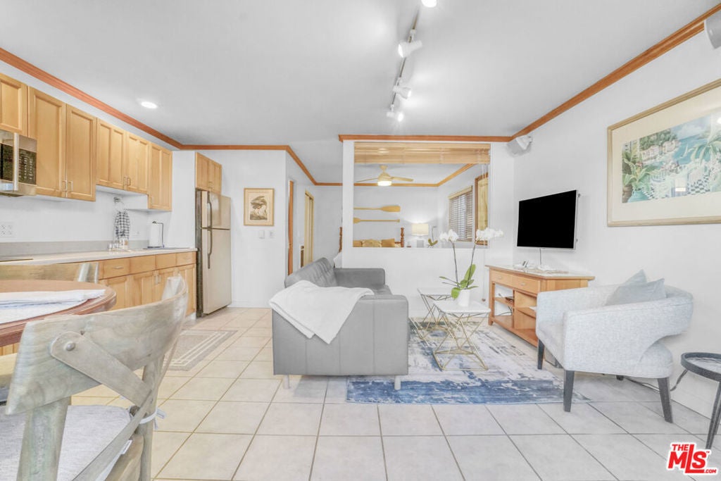 Photo of Listing #25628917