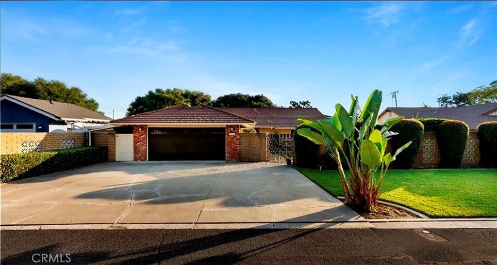 Photo of Listing #PW25276795