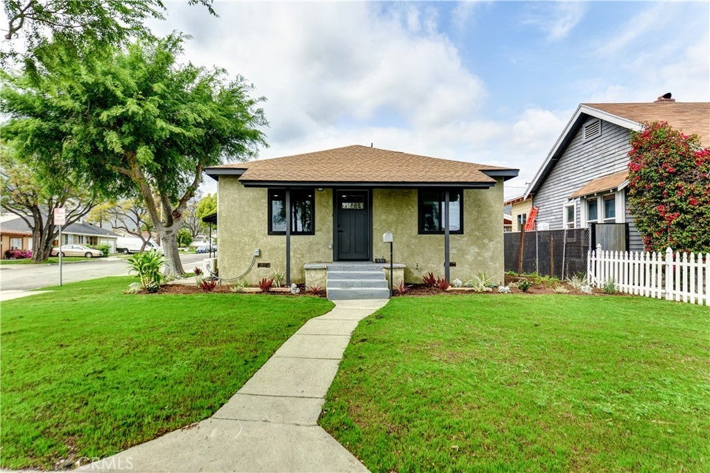 Photo of Listing #PW25276939