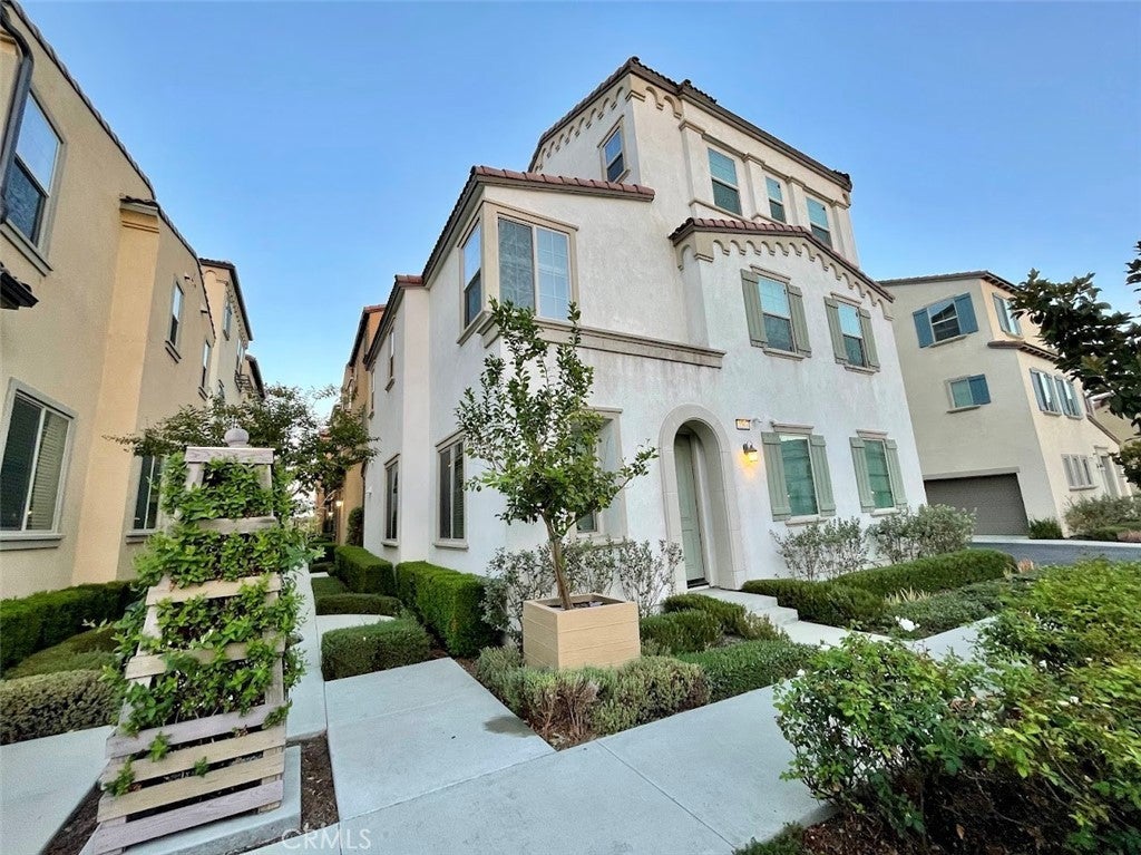 Photo of Listing #WS25276419