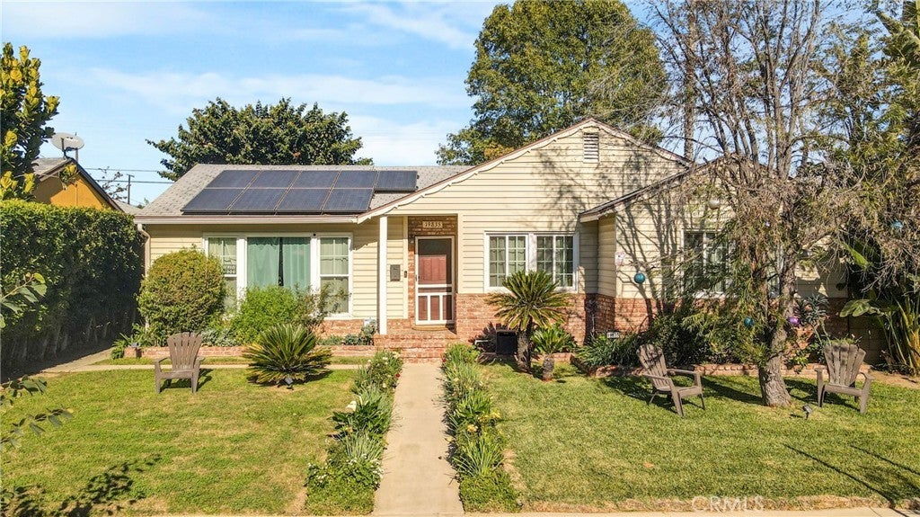 Photo of Listing #SR25277297