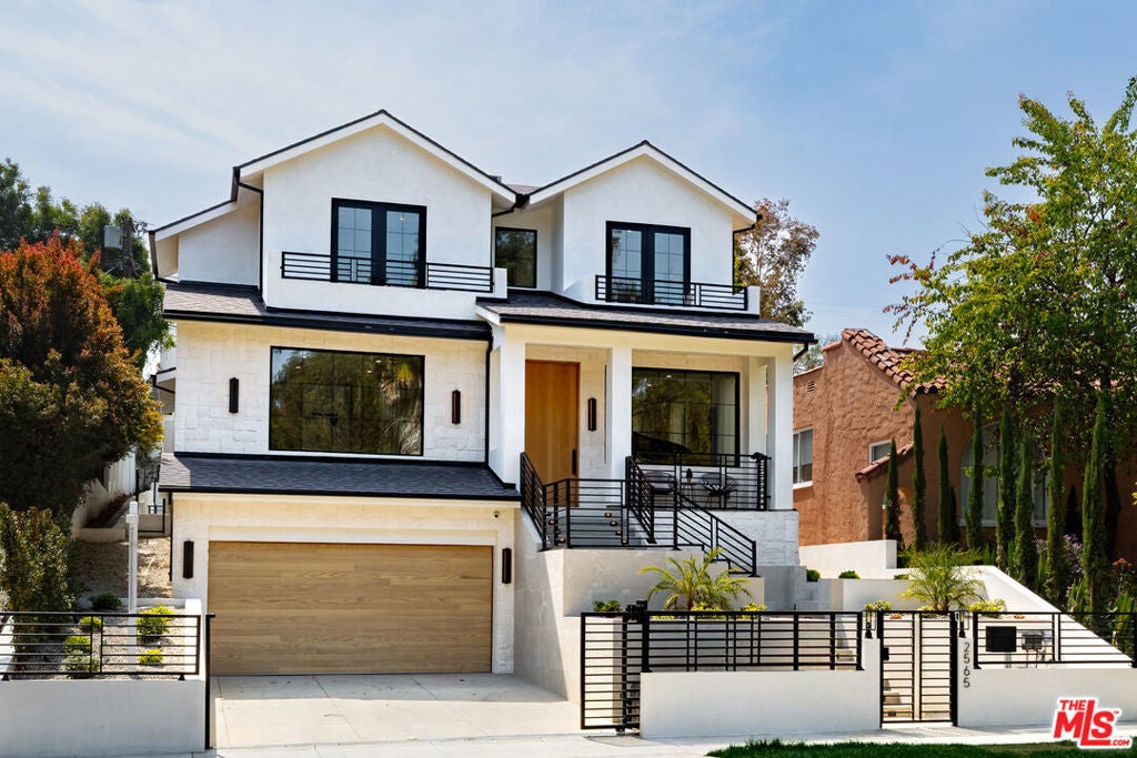 Photo of Listing #25617343