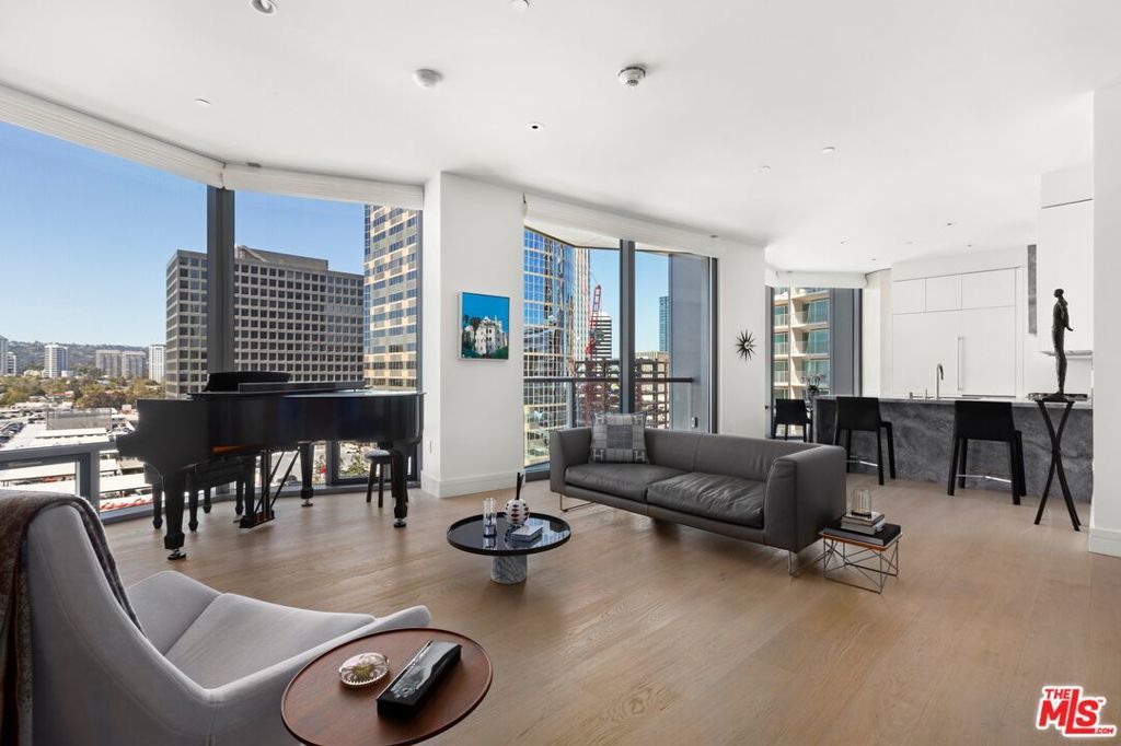 Photo of Listing #25629145