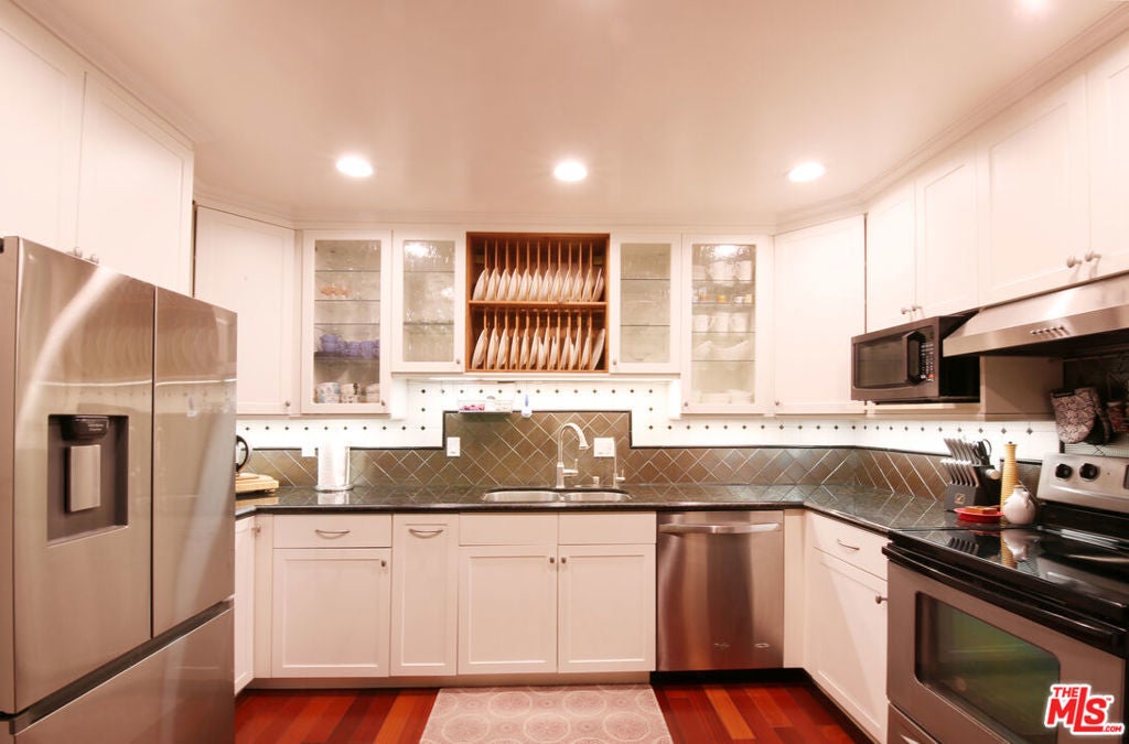 Photo of Listing #25623401