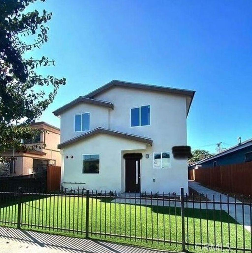 1128 1/2 E 28th, Los Angeles