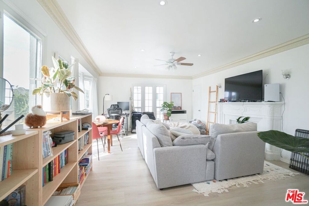 Photo of Listing #25629779