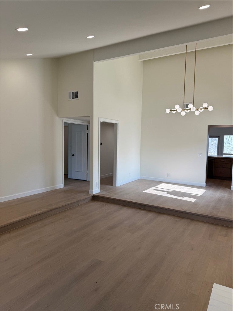 Photo of Listing #PW25277650