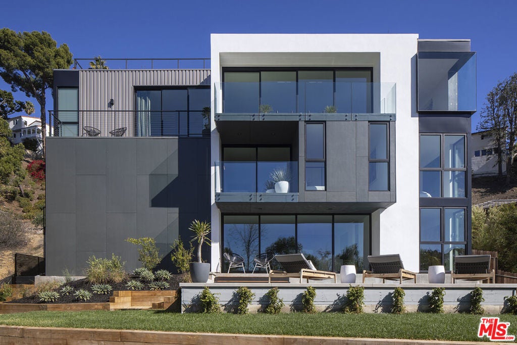 Photo of Listing #25629965