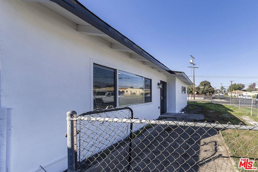 Photo of Listing #25629353