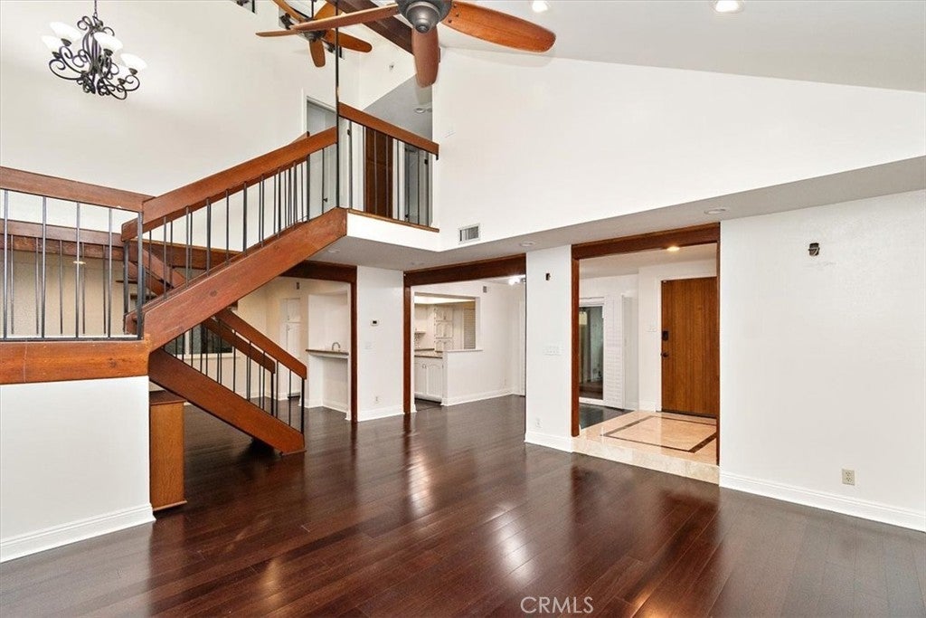 Photo of Listing #SB25278042