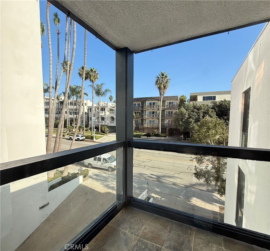 Photo of Listing #SB25278892