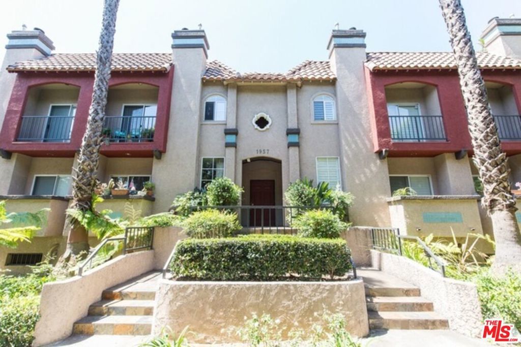 Photo of Listing #25630207