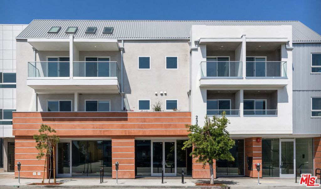 Photo of Listing #25624233