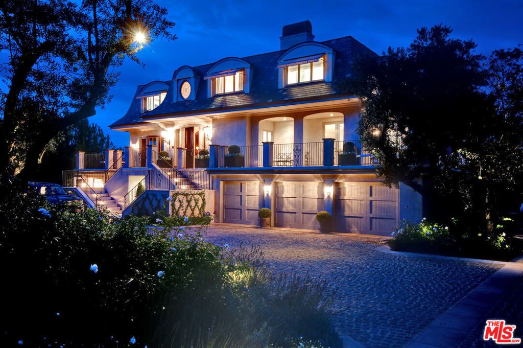 980 Stradella Road, Los Angeles