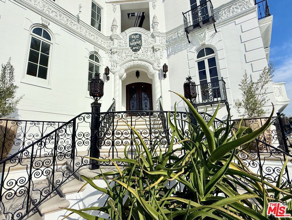 Photo of Listing #25630147