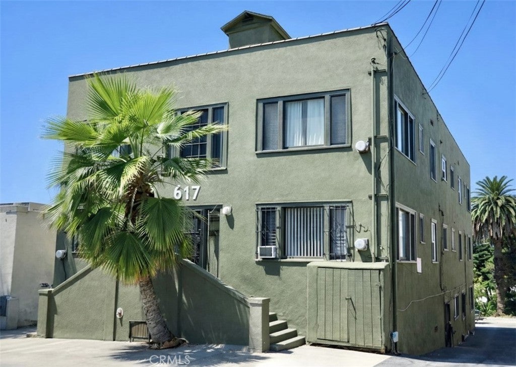 Photo of Listing #SB25279971