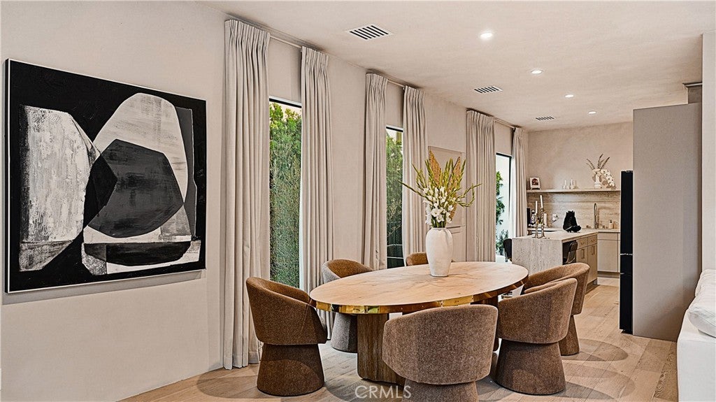 Photo of Listing #OC25280184